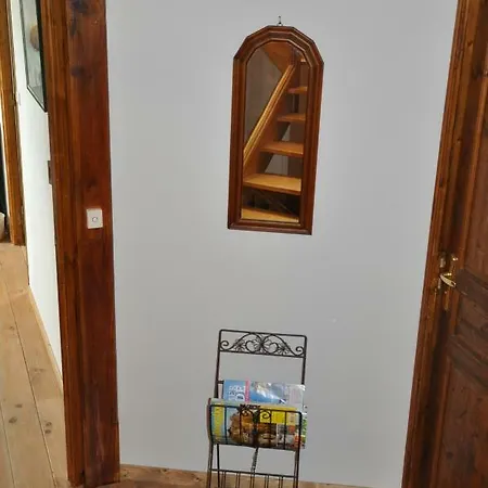Fontaine D'hotes Ei Bed & Breakfast